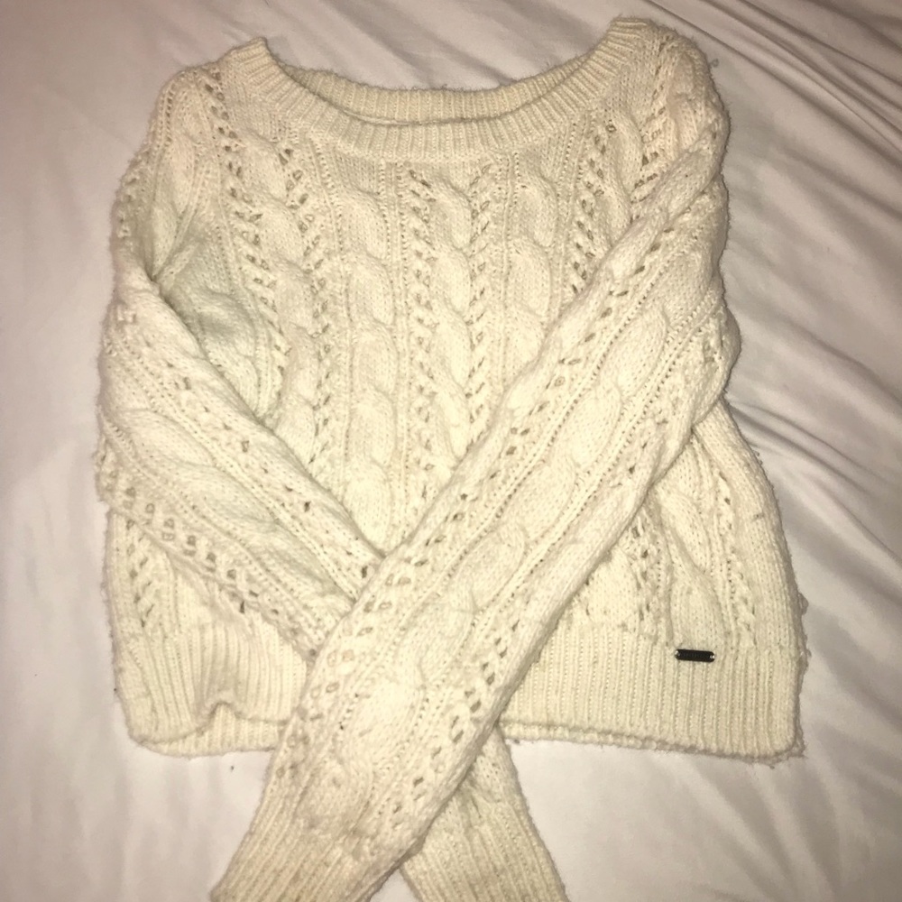 Cream Hollister Sweater